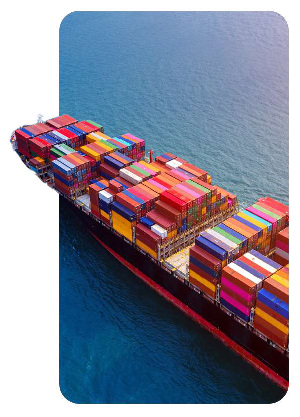 Navio porta-containers visto de cima
